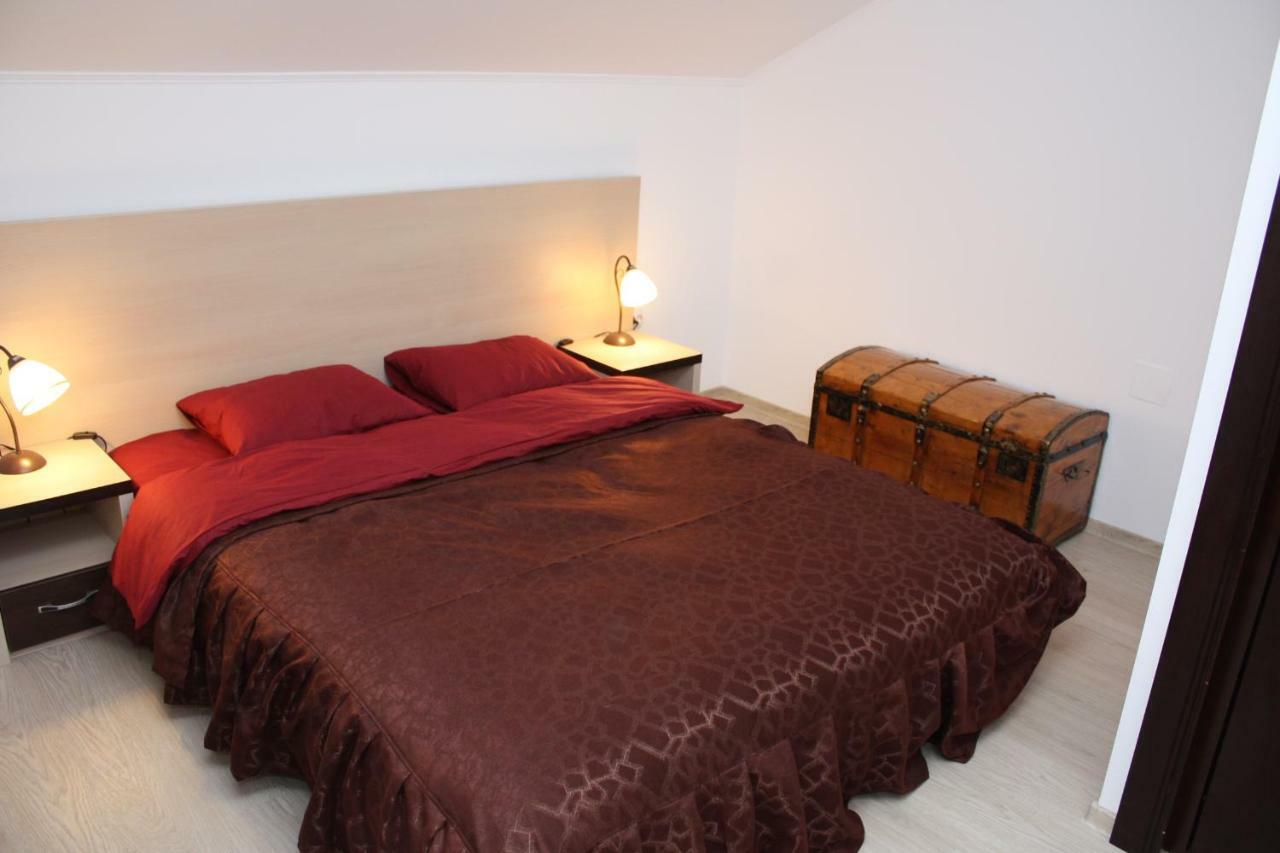 Casa Ianis Hotel บราชอฟ ภายนอก รูปภาพ