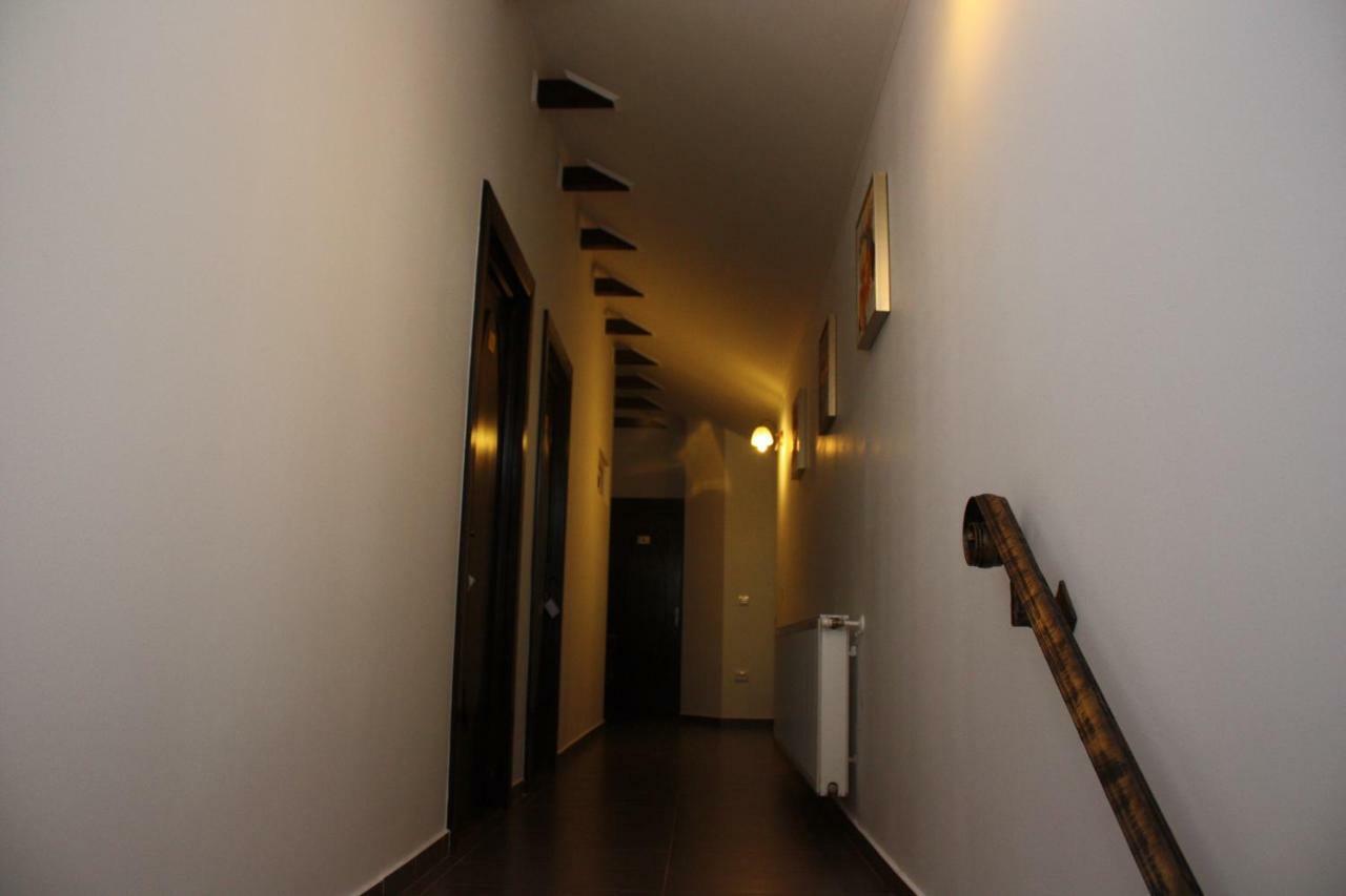 Casa Ianis Hotel บราชอฟ ภายนอก รูปภาพ